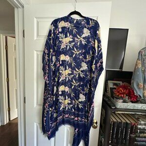 American Eagle Outfitters Blue Floral Kimono